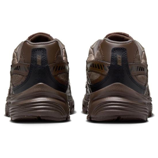 Nike Initiator